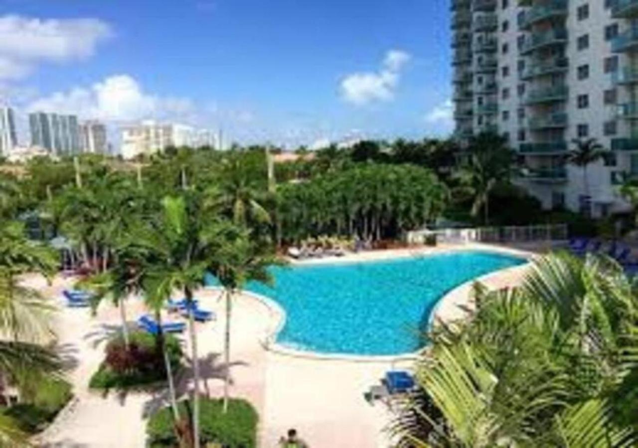 Zen Vacation Rentals Modern Penthouse Across Ocean Miami Beach Exteriör bild