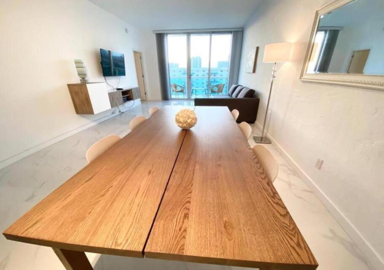 Zen Vacation Rentals Modern Penthouse Across Ocean Miami Beach Exteriör bild
